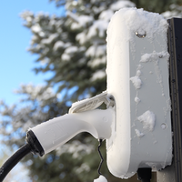 Chargeur de pilier 32A 22kW RFID pour une charge rapide des véhicules électriques dans les espaces publics