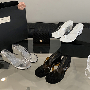 Sandales compensées transparentes en PVC pour femme, collection été 2025, à bout ouvert, style claquettes et tongs - Product Image 1