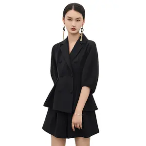 YIGELILA 2021 Damen Elegante schwarze Outfits Büro Damen Casual Karriere Anzüge und Hosen Stylish Puff Sleeve Two-Sets Anzüge
