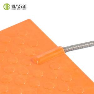 Tapis chauffant en PP durable à haute efficacité pour le sevrage des porcelets-Fourniture directe d'usine avec contrôle de la température - Product Image 6