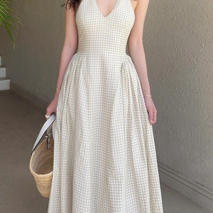 Nuevo Vestido Casual de Mujer a la Moda, de Algodón y Lino a Cuadros, Espalda Descubierta, Estampado de Guingán Blanco, con Cuello Halter y Cordones, Vestido Blanco de Verano - Product Image 4