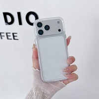 Coque de téléphone transparente en acrylique - Conçue pour offrir une protection contre les chutes pour l'iPhone 18 Pro Max.