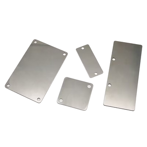 بيع بالجملة دبوس طية صدر من الألومنيوم الصلب المقاوم للصدأ بأكسيد قابل للتخصيص بطاقات الأعمال ، وتصنيع المعادن - Product Image 5