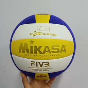 Bola De Vôlei Mikasa Mva 200 Oficial Fivb Aproved - R$ 569,90 em