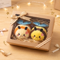 Pabrik Grosir OEM ODM Mainan Boneka Lebah Bulu Lembut Kustom dengan Sayap Baling-Baling untuk Hadiah Anak Dekorasi Kamar Bayi