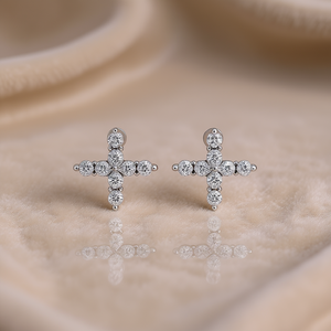 Orecchini a croce bianchi champagne in argento 925 con diamante taglio brillante rotondo, montatura a griffe, gioielli religiosi cristiani da donna - Product Image 2