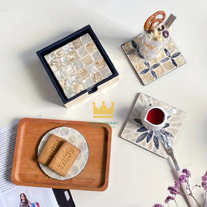 Posavasos y Alfombrillas Cuadradas Modernas de Ratán Ecológico Colorido para Tazas de Té y Café - Product Image 5