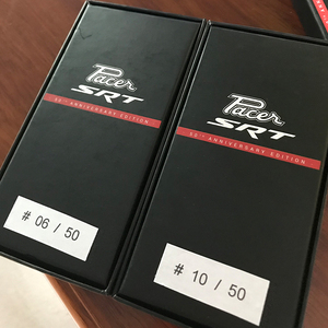 Tùy Chỉnh Kim Loại Móc Khóa Cá Nhân Da Kim Loại Keyfobs Laser Khắc Khác Nhau Số Thẻ Chìa Khóa Với Hộp Quà Tặng - Product Image 3