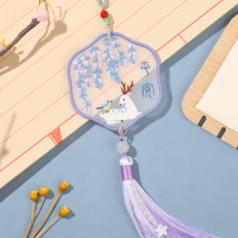 Deer bird couple