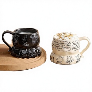 Taza de Café de Cerámica Irregular Hecha a Mano por Shimaier con Diseño Navideño Creativo y Divertido, Capacidad de 201-300 ml - Product Image 3