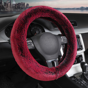 Accesorios interiores cálidos <span class=keywords><strong>de</strong></span> Invierno <span class=keywords><strong>para</strong></span> <span class=keywords><strong>mujer</strong></span>, cubierta <span class=keywords><strong>de</strong></span> volante esponjosa roja <span class=keywords><strong>de</strong></span> terciopelo <span class=keywords><strong>de</strong></span> piel <span class=keywords><strong>de</strong></span> felpa larga, cubierta <span class=keywords><strong>de</strong></span> calor <span class=keywords><strong>para</strong></span> decoración <span class=keywords><strong>de</strong></span> coche - Product Image 2