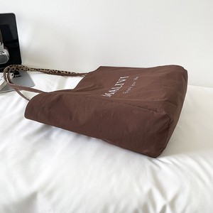 Bán Buôn Thân Thiện Với Môi Lớn Vải <span class=keywords><strong>Tote</strong></span> Mua Sắm Túi Đơn Giản Phong Cách Hợp Thời Trang Với Biểu Tượng Tùy Chỉnh In Và Bền Dây Xử Lý - Product Image 5