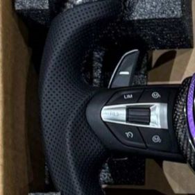 Volante Deportivo de Fibra de Carbono Personalizado que Mejora el Rendimiento del Automóvil para <span class=keywords><strong>BMW</strong></span> F05 F07 F30 F10 F12 F36 F20 F32 M3 M5 E70 E90 - Product Image 3