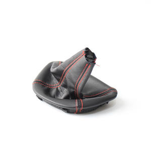 Housse de levier de vitesses en cuir Mercedes Benz W639 Vito avec surpiqûres rouges 2003-2010 - Product Image 2