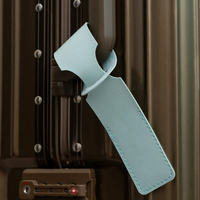Étiquette de bagage d'embarquement en cuir PU de voyage de carte d'embarquement de couleur bonbon longue étiquette de passeport et de bagage anti-perte