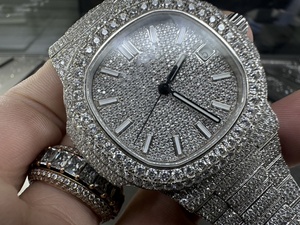 Reloj personalizado de alta calidad PP resistente al agua 41mm ETA 324 movimiento luminoso VVS diámetro completo moissanita de hielo - Product Image 3