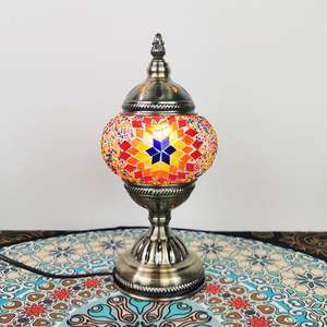 <span class=keywords><strong>Lampe</strong></span> <span class=keywords><strong>de</strong></span> table classique en mosaïque rouge, base en métal coulé à la main, <span class=keywords><strong>lampe</strong></span> <span class=keywords><strong>de</strong></span> table turque rétro, chambre à coucher, salon, restaurant, hôtel, éclairage <span class=keywords><strong>de</strong></span> table - Product Image 2