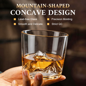 Bicchiere OLATEC Mountain View in vetro trasparente con paesaggio 3D inciso, soffiato a mano, articolo artistico per whisky, tè, caffè, disponibile in magazzino. - Product Image 5