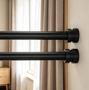 Barra telescópica para cortinas de <span class=keywords><strong>48</strong></span> a <span class=keywords><strong>84</strong></span> pulgadas, color negro mate, paquete de 2, barra individual para ventana de 1 pulgada de diámetro con extremos decorativos y accesorios. - Product Image 4