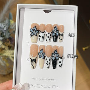 <span class=keywords><strong>Uñas</strong></span> Postizas <span class=keywords><strong>de</strong></span> Cobertura Completa Fiery Blossom con Diseño Francés <span class=keywords><strong>de</strong></span> <span class=keywords><strong>Estampado</strong></span> <span class=keywords><strong>de</strong></span> <span class=keywords><strong>Vaca</strong></span> Pintado a Mano, Arte <span class=keywords><strong>de</strong></span> <span class=keywords><strong>Uñas</strong></span> Talladas a Mano <span class=keywords><strong>de</strong></span> Alta Gama - Product Image 3