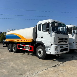 Camión Cisterna de Agua de 20000L 6X4 con Aspersor, Precio de Fábrica, en Venta - Product Image 2