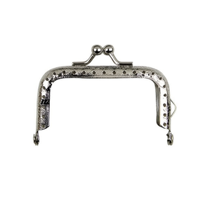 Manico per borsa Ilan 10 cm con chiusura in metallo per accessori borse - Product Image 1