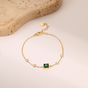 สร้อยข้อมือไทเทเนียมสตีลทรงสี่เหลี่ยมประดับเพชรซิร์โคเนียสไตล์ฝรั่งเศส - ชุบทองไม่ลอก ทนทาน ใช้งานได้หลากหลาย และหรูหรา - Product Image 5