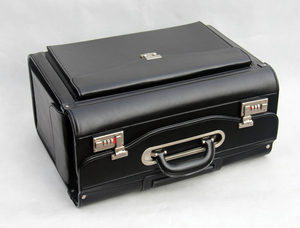 Mallette d'embarquement d'affaires en cuir de 18 pouces Valise pilote pour homme et <span class=keywords><strong>femme</strong></span> pour voyage à l'ordinateur - Product Image 6