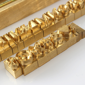Bán Buôn Brass Kim Loại Cắt Chết Tem Từ Trung Quốc Tiến Bộ Khắc Từ Cho Hộ Gia Đình Sử Dụng Thư Số Khuôn Mẫu - Product Image 6