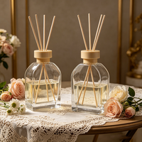 Diffuseur d'arômes carré en verre de 100 ml avec logo personnalisé pour la décoration de la maison