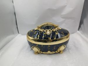 Olla térmica aislada <span class=keywords><strong>de</strong></span> 4L, 5L, 6L, tipo cacerola, <span class=keywords><strong>con</strong></span> diseño <span class=keywords><strong>de</strong></span> mármol dorado real, para servir comida caliente en grandes fiestas familiares y bodas. - Product Image 3