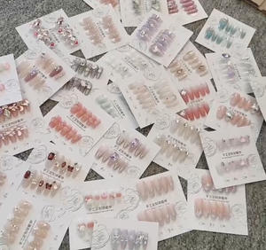 Vente de liquidation d'usine de <span class=keywords><strong>faux</strong></span> <span class=keywords><strong>ongles</strong></span> pré-conçus faits à la main, styles aléatoires en direct, <span class=keywords><strong>faux</strong></span> <span class=keywords><strong>ongles</strong></span> portables en gros, doigts ciel étoilé - Product Image 4