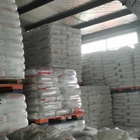 Résine PVC pour la production de films souples en PVC P450 P440 Pâte de chlorure de polyvinyle Résine PVC Poudre blanche pour l'industrie du cuir