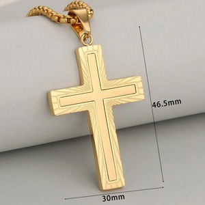 Collier avec pendentif croix gravé vintage en acier inoxydable pour hommes et femmes, bijoux religieux chrétiens hip-hop punk, cadeau pour la fête des pères - Product Image 3