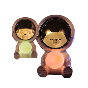 <span class=keywords><strong>Galaxy</strong></span> <span class=keywords><strong>Guardian</strong></span> per astronauta animale carino Pet resina LED Design moderno caldo luna luce notturna per bambini camera da letto - Product Image 1