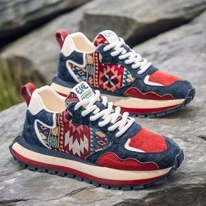 Vente en gros de nouvelles baskets en mesh personnalisées pour hommes, respirantes, légères, à lacets, pour la marche et la course, printemps, été, automne, hiver, EVA - Product Image 3