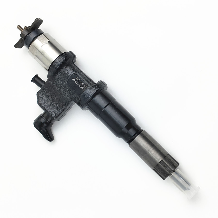 High Performance Diesel Injector 095000-6300 Common Rail Fuel Injetor 1-15300436-1 for ISUZU