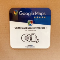 Plaque NFC RFID personnalisée en époxy/acrylique/PVC 13,56 MHz étanche pour suivi et avis