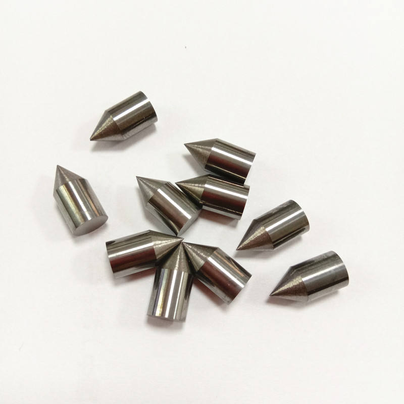 Carbide tip. Карбид вольфрама фото. Carbide tip. Carbide tip kcpm45. Токарный инструмент.