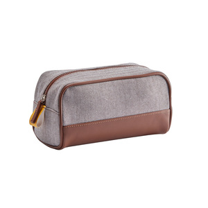 Sac de <span class=keywords><strong>toilette</strong></span> personnalisé de luxe avec fermeture éclair, en cuir PU vegan, pour hommes et femmes - Product Image 3