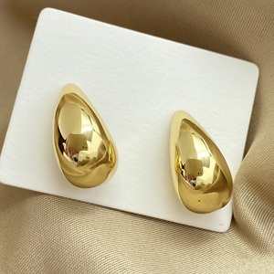 ต่างหูทรงหยดน้ำขนาดใหญ่สไตล์เกาหลี ขายดี ชุบทอง 18K ป้องกันการแพ้ ปราศจากนิกเกิล สำหรับผู้หญิง เครื่องประดับมินิมอลสุดฮิต - Product Image 2