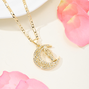 Nuevo Diseño, Collar con Colgante de Luna Chapado en Oro de 14k con Circones, Amuleto Religioso de la Santa Muerte en Latón, Joyería Unisex para Regalo - Product Image 1