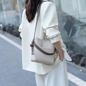 Sac à main de créateur Louis Version 2025 <span class=keywords><strong>en</strong></span> cuir PU véritable avec fermeture éclair, deux nouveaux modèles de sac à main imprimés, vente <span class=keywords><strong>en</strong></span> gros, emballage plastique - Product Image 2