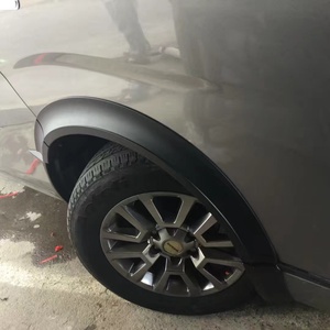 Protector de Rueda Duradero para Nissan NV350, Material ABS Negro, Estilo de Lujo, 100% Compatible - Product Image 6