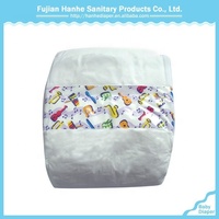Nouveau design personnalisé de couches pour bébés avec support en plastique couches pour bébés de taille adulte et bon marché pour bébés