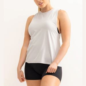 เสื้อกล้ามผู้หญิงไซส์ใหญ่ คอกลม แบบสั่งทำ เสื้อกล้ามระบายอากาศ น้ำหนักเบา สำหรับออกกำลังกาย - Product Image 4