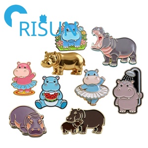 Al por mayor Pin de solapa de metal esmaltado 3D personalizado, diseño de <span class=keywords><strong>hipopótamo</strong></span> enano africano (herbívoro) - Product Image 1