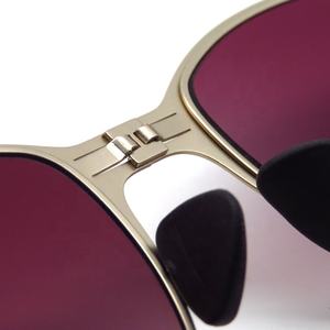 Lunettes de soleil tendance, dernières nouveautés, vente en gros, lunettes de soleil pliables ultra-fines personnalisées, lunettes de soleil de luxe pour hommes, marque <span class=keywords><strong>Rova</strong></span>, polarisées, 2024 - Product Image 6