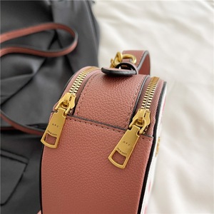 Sac à main portable pour femme au prix d'usine, sac à main mignon, mini sac à main, sac à bandoulière de créateur, sac à main de luxe pour femme - Product Image 2