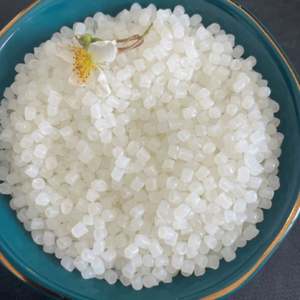 ราคาเม็ดพลาสติก PBAT ย่อยสลายได้ 100% น้ำหนัก 25 กก. เม็ดพลาสติก PLA บริสุทธิ์ วัตถุดิบ - Product Image 6